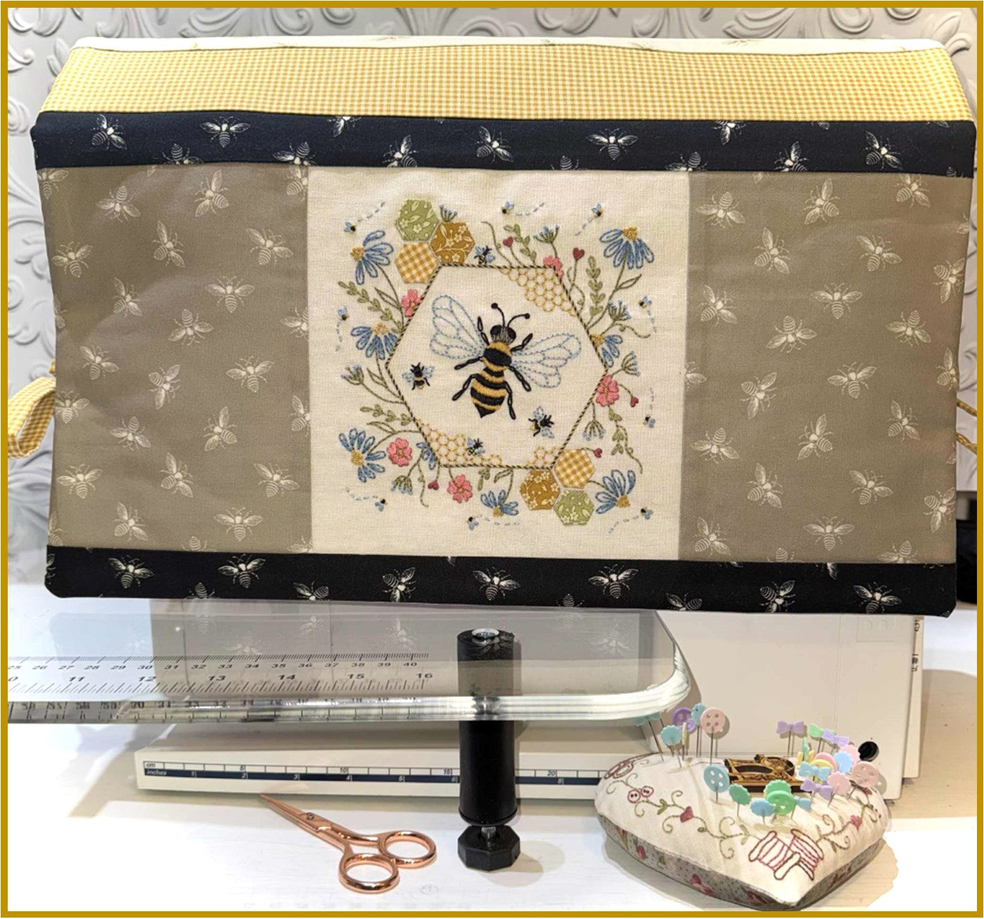 Honey Bee Sewing Machine Dust Cover