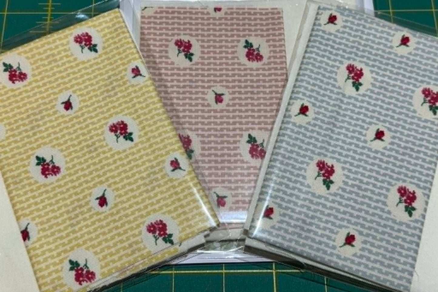 Wild Roses Glasses Case